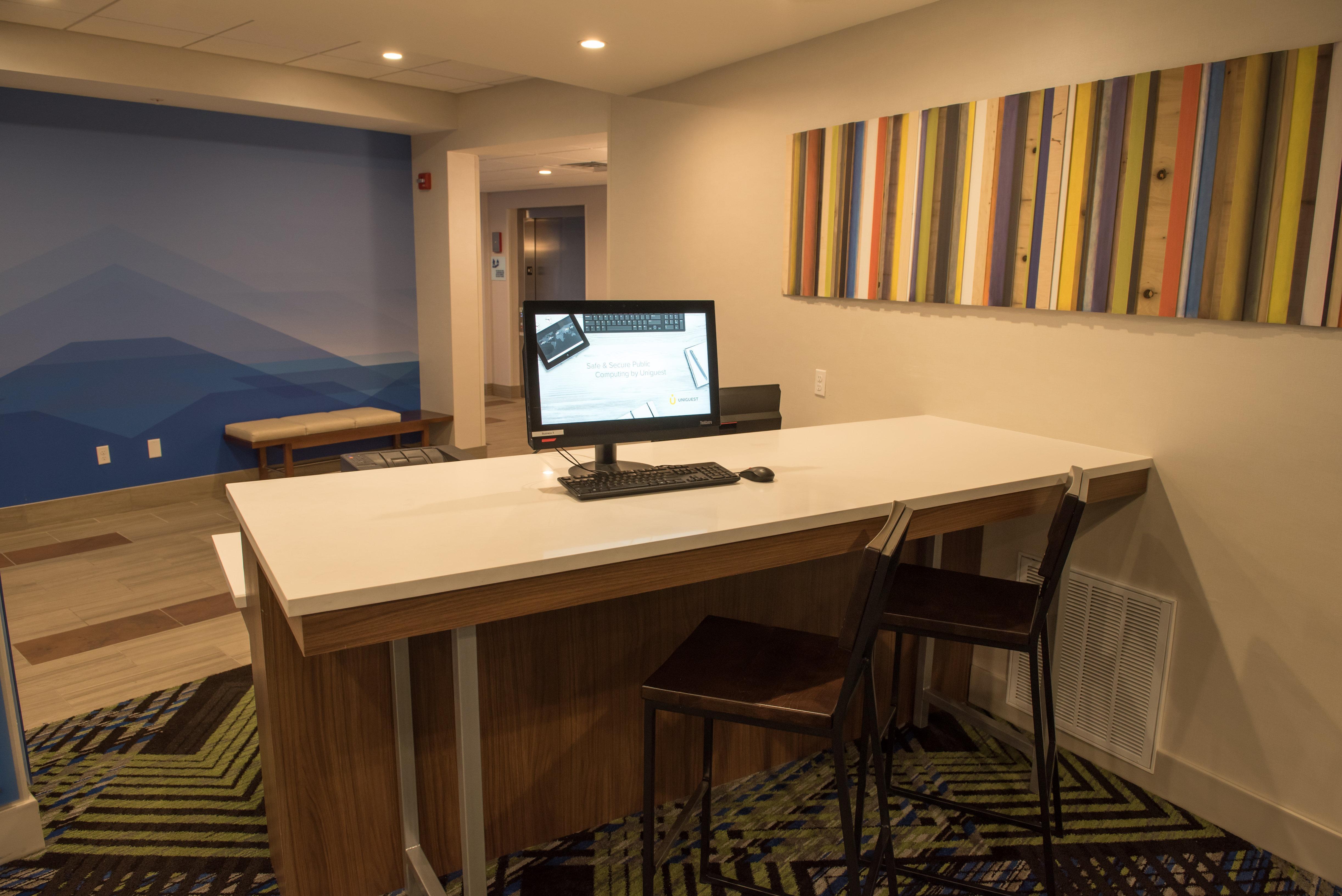 Holiday Inn Express & Suites - Dayton Southwest By Ihg Εξωτερικό φωτογραφία